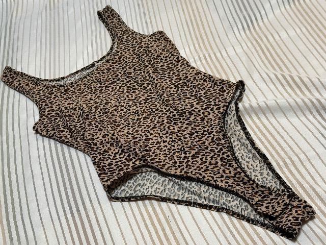 シンプルデザイン★アニマル柄ハイレグレオタード★Mサイズ < レジャー/スポーツ シンプルデザイン★アニマル柄ハイレグレオタード★Mサイズ < レジャー/スポーツの