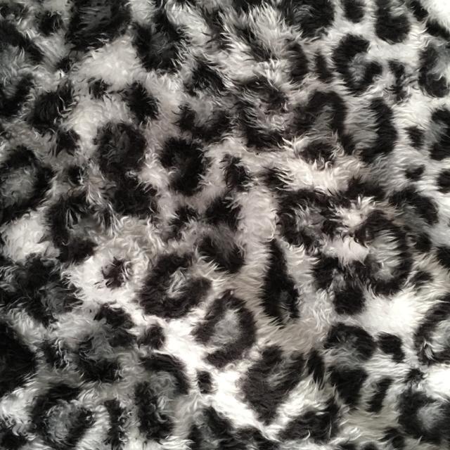 レオパード柄シャギーボア素材パーカープルオーバー < 男性ファッション レオパード柄シャギーボア素材パーカープルオーバー < 男性ファッションの