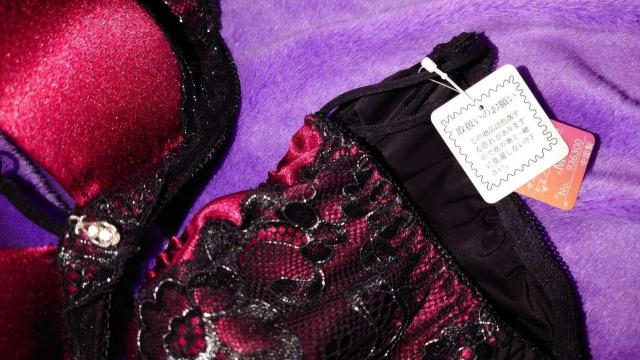 Designed by Tokyo Japan[gTeZVAR[htu~3{R[htV[c