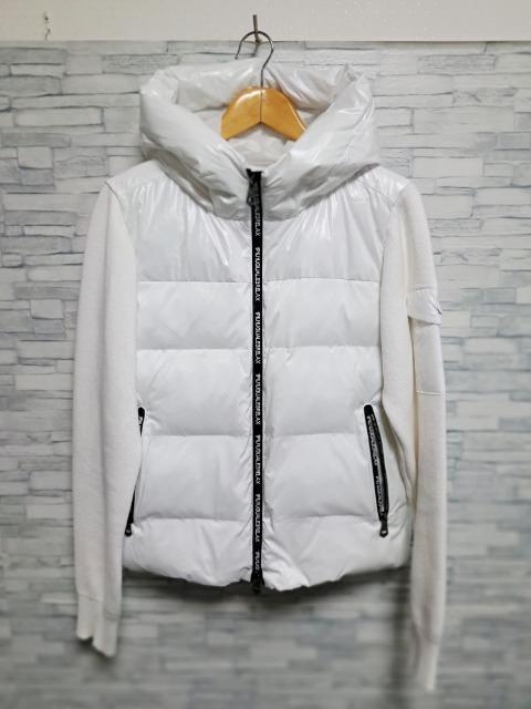 1PIU1UGUALE3 RELAX ウノピュウノウグァーレトレリラックス ロゴ プリント ダウン パーカー/メンズ/S/ホワイト < 男性ファッション 1PIU1UGUALE3 RELAX ウノピュウノウグァーレトレリラックス ロゴ プリント ダウン パーカー/メンズ/S/ホワイト < 男性ファッションの