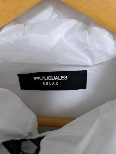 1PIU1UGUALE3 RELAX ウノピュウノウグァーレトレリラックス ロゴ プリント ダウン パーカー/メンズ/S/ホワイト < 男性ファッション 1PIU1UGUALE3 RELAX ウノピュウノウグァーレトレリラックス ロゴ プリント ダウン パーカー/メンズ/S/ホワイト < 男性ファッションの