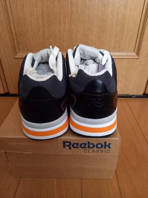 72ItAReebokAR{Xj[J[(Vi^OA27)  jt@bV 