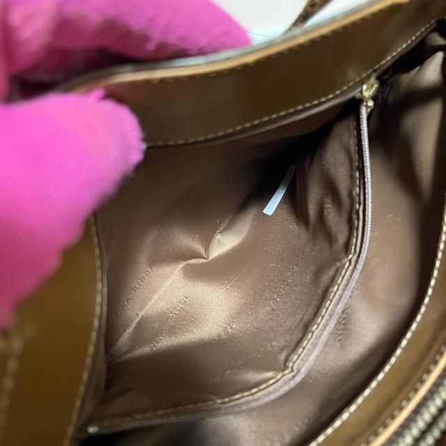 �� NINA RICCI �j�i���b�` �W���t�� �V�����_�[�o�b�O ������ �� �u�����h�� 