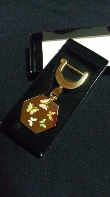【新品】加賀◆和柄蝶◆高級感◆美キーホルダー < 女性ファッション  【新品】加賀◆和柄蝶◆高級感◆美キーホルダー  < 女性ファッションの