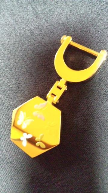 【新品】加賀◆和柄蝶◆高級感◆美キーホルダー < 女性ファッション  【新品】加賀◆和柄蝶◆高級感◆美キーホルダー < 女性ファッションの