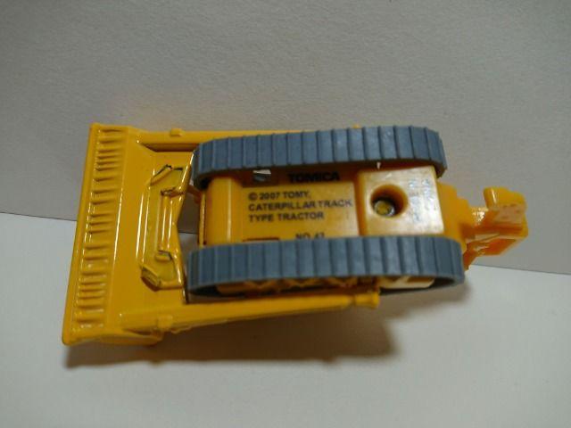 トミカ キャタピラー トラック タイプ トラクター ブルドーザー < ホビー  トミカ キャタピラー トラック タイプ トラクター ブルドーザー < ホビーの