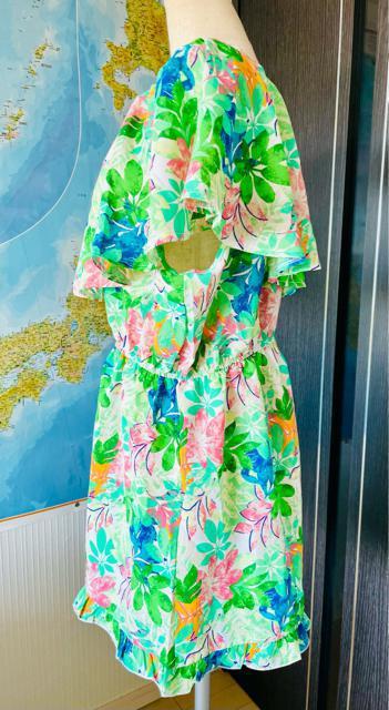 ワンショルダー フリルトリム ロンパース < 女性ファッション  ワンショルダー フリルトリム ロンパース < 女性ファッションの