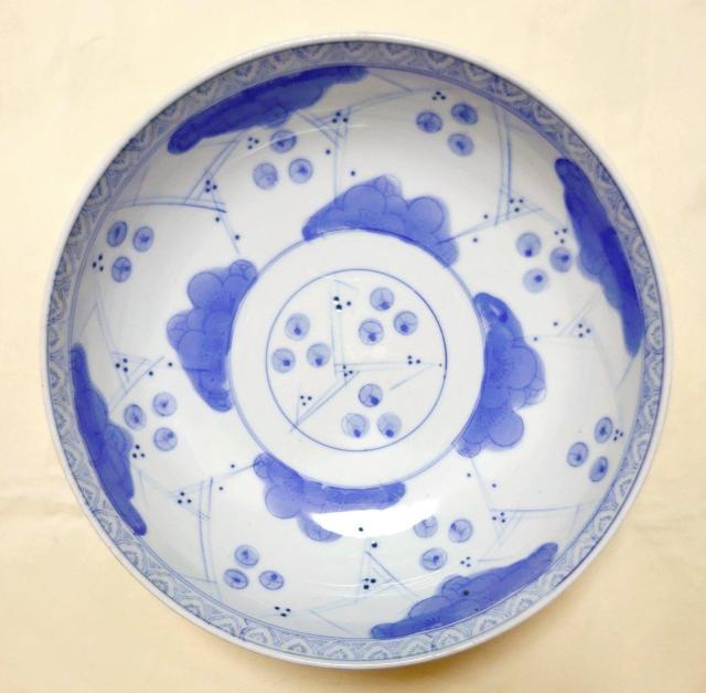 江戸時代? 有田焼 染付輪花 直径24cm 大鉢 盛鉢 < インテリア/ライフ 江戸時代? 有田焼 染付輪花 直径24cm 大鉢 盛鉢 < インテリア/ライフの