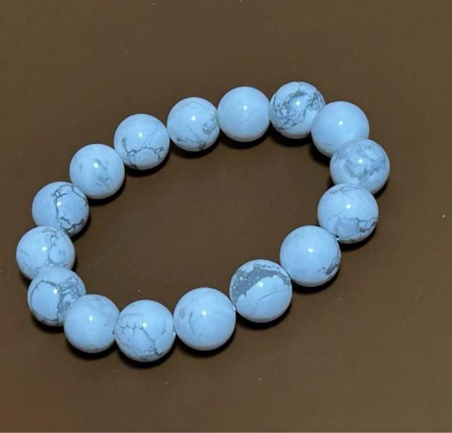 ホワイトハウライト 12mm玉 内径約16cm 天然石 ブレスレット < 男性アクセサリー/時計 ホワイトハウライト 12mm玉 内径約16cm 天然石 ブレスレット < 男性アクセサリー/時計の