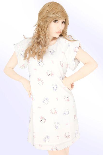 RadyHellokitty{[X[uszCgSVi^Ot   uh 