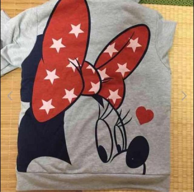 ディズニー・前後ミニーマウス柄ジップアップ裏ボアパーカー < 女性ファッション ディズニー・前後ミニーマウス柄ジップアップ裏ボアパーカー < 女性ファッションの