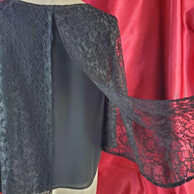 込み★一見シンプル・・前後違うレースマント付き!カットソー★38★ < 女性ファッション  込み★一見シンプル・・前後違うレースマント付き!カットソー★38★ < 女性ファッションの