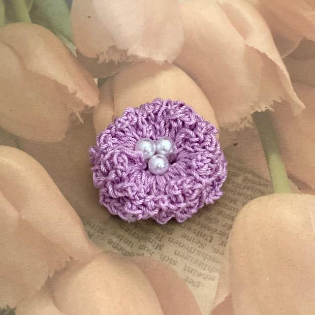 ハンドメイド♪レース編みお花モチーフのブローチ < 女性ファッション  ハンドメイド♪レース編みお花モチーフのブローチ  < 女性ファッションの