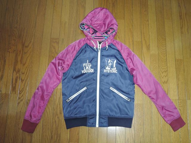 HYSTERIC GLAMOUR ヒステリックグラマー 裏地フリース ナイロン パーカー ジャケット M 紺 ガール柄 < ブランド  HYSTERIC GLAMOUR ヒステリックグラマー 裏地フリース ナイロン パーカー ジャケット M 紺 ガール柄  < ブランドの