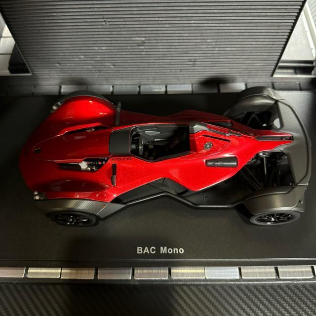 未展示品 オートアート 1/18 BAC Mono メタリックレッド < ホビー  未展示品 オートアート 1/18 BAC Mono メタリックレッド < ホビーの