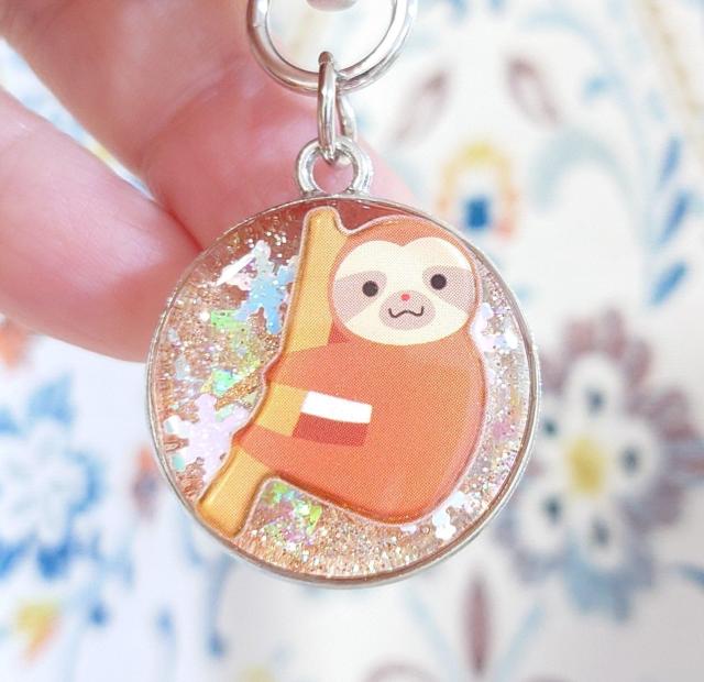 ナマケモノちゃんレジンキーホルダー☆ #ナマケモノアクセサリー  #ナマケモノグッズ   #ナマケモノネックレス  #かわいい < 女性ファッション  ナマケモノちゃんレジンキーホルダー☆ #ナマケモノアクセサリー  #ナマケモノグッズ   #ナマケモノネックレス  #かわいい < 女性ファッションの