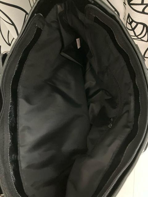 yVigpzLOUIS VITTON KmxeB g[gobO A4[