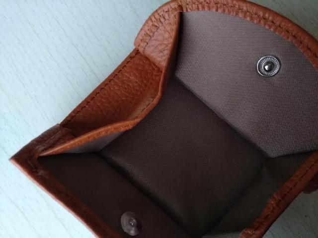 Izax Valentinoアイザックバレンチノ本革コンパクト財布 ボックス型小銭入れ < 女性ファッション Izax Valentinoアイザックバレンチノ本革コンパクト財布 ボックス型小銭入れ < 女性ファッションの