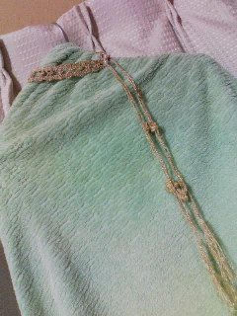 手編みゴールドのチョーカー 小花モチーフ付 < 女性アクセサリー/時計  手編みゴールドのチョーカー 小花モチーフ付 < 女性アクセサリー/時計の