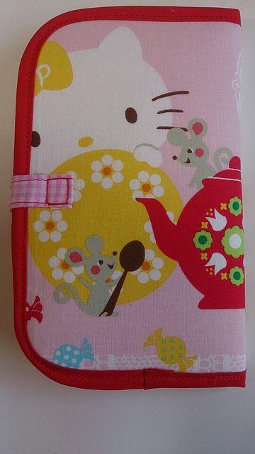 22 【超レア】【本日限定】◆ キティ 通帳入れ 2 (*^O^*) マルチホルダー ハンドメイド < キッズ/ベビー 22 【超レア】【本日限定】◆ キティ 通帳入れ 2 (*^O^*) マルチホルダー ハンドメイド < キッズ/ベビーの