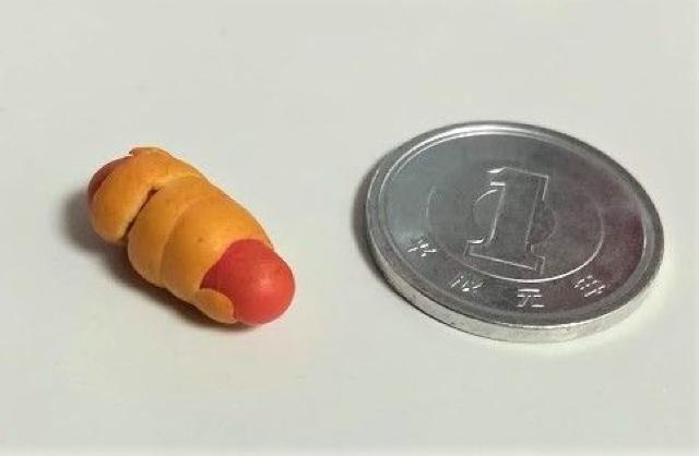 ミニチュア★ウインナーロール★パン★ドールハウスに★ < おもちゃ  ミニチュア★ウインナーロール★パン★ドールハウスに★ < おもちゃの