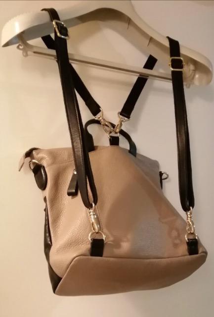 新品未使用3way レザーショルダーバッグハンドバッグリュック トートバッグベージュブラック本革オールレザーコーチ好きな方も是非 < 女性ファッション  新品未使用3way レザーショルダーバッグハンドバッグリュック トートバッグベージュブラック本革オールレザーコーチ好きな方も是非 < 女性ファッションの