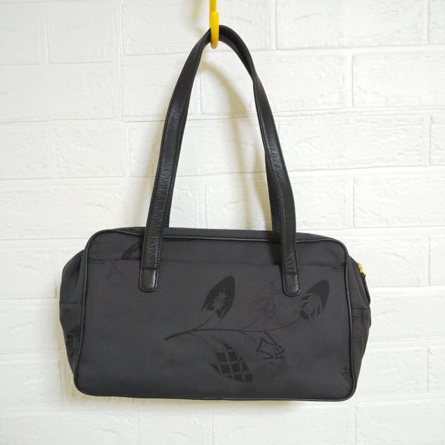 【百貨店購入】Yoshinoya GINZA★軽量ナイロン 皮革使用バック★新品 < 女性ファッション  【百貨店購入】Yoshinoya GINZA★軽量ナイロン 皮革使用バック★新品 < 女性ファッションの