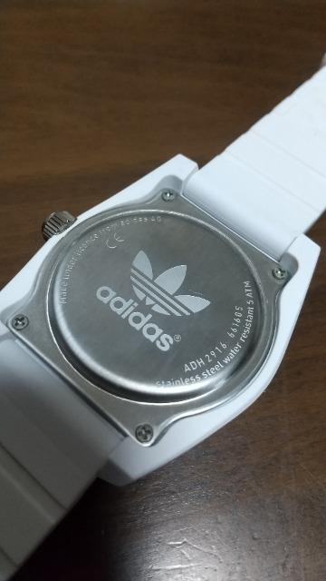 adidasのアナログ腕時計【ADH2916  661605】中古品電池切れ状態です!ケース有り < ブランド  adidasのアナログ腕時計【ADH2916  661605】中古品電池切れ状態です!ケース有り < ブランドの