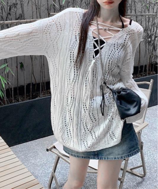 送料無料 新品 透かし編み ニットトップス レースアップ < 女性ファッション  送料無料 新品 透かし編み ニットトップス レースアップ < 女性ファッションの