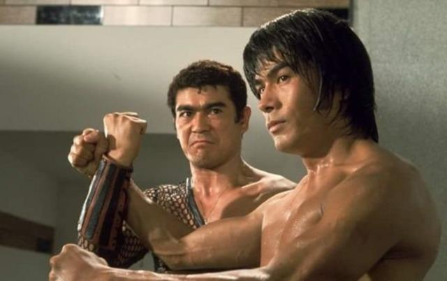 新品タペストリー☆千葉真一☆昭和の本格アクション俳優No.1 < インテリア/ライフ 新品タペストリー☆千葉真一☆昭和の本格アクション俳優No.1 < インテリア/ライフの