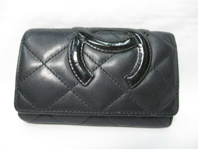 美品 CHANEL シャネル 6連キーケース カンボン ブラック 黒 キーケース 本物 < ブランド  美品 CHANEL シャネル 6連キーケース カンボン ブラック 黒 キーケース 本物  < ブランドの