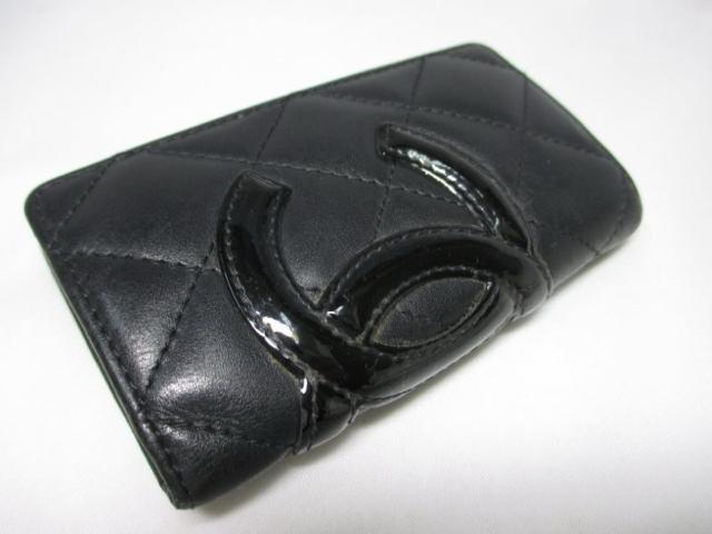 美品 CHANEL シャネル 6連キーケース カンボン ブラック 黒 キーケース 本物 < ブランド  美品 CHANEL シャネル 6連キーケース カンボン ブラック 黒 キーケース 本物 < ブランドの