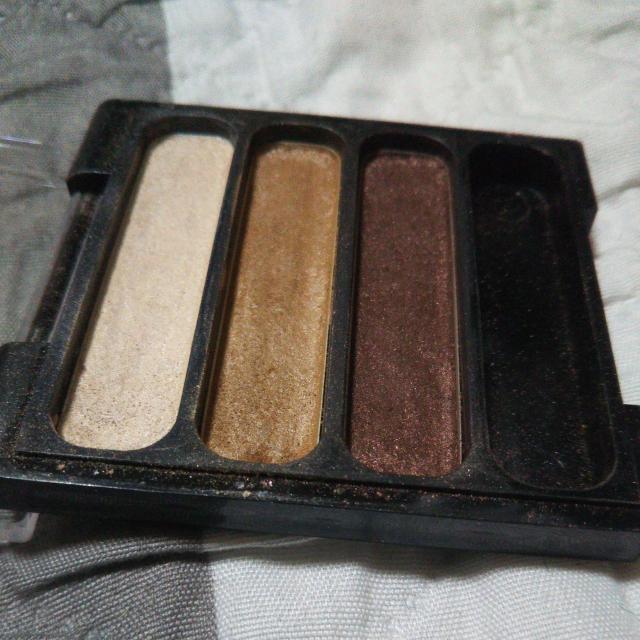 ブラウン系アイシャドウパレット 残量9割 < 香水/コスメ/ネイル ブラウン系アイシャドウパレット 残量9割 < 香水/コスメ/ネイルの