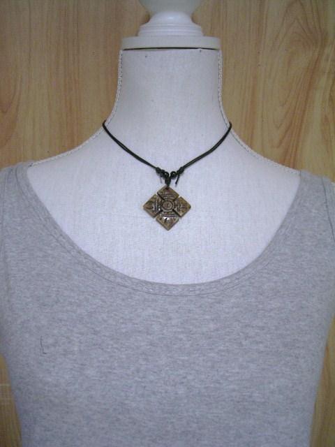 メール便送料無料♪ボーントップネックレス*カツマ*1 < 男性アクセサリー/時計  メール便送料無料♪ボーントップネックレス*カツマ*1 < 男性アクセサリー/時計の