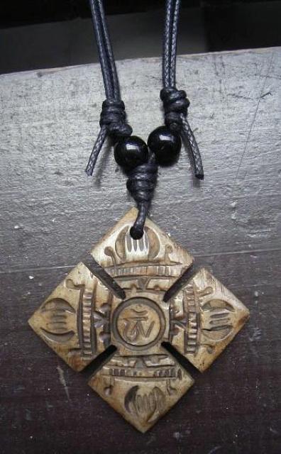 メール便送料無料♪ボーントップネックレス*カツマ*1 < 男性アクセサリー/時計  メール便送料無料♪ボーントップネックレス*カツマ*1 < 男性アクセサリー/時計の