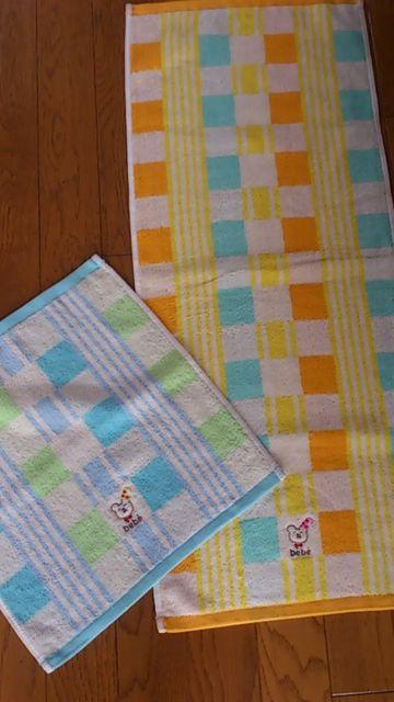 ブランド品!BeBe!新品!フェイスタオル&ハンドタオル!セット! < インテリア/ライフ  ブランド品!BeBe!新品!フェイスタオル&ハンドタオル!セット!  < インテリア/ライフの