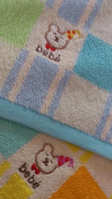 ブランド品!BeBe!新品!フェイスタオル&ハンドタオル!セット! < インテリア/ライフ  ブランド品!BeBe!新品!フェイスタオル&ハンドタオル!セット! < インテリア/ライフの