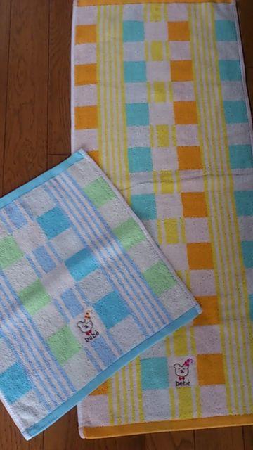 ブランド品!BeBe!新品!フェイスタオル&ハンドタオル!セット! < インテリア/ライフ  ブランド品!BeBe!新品!フェイスタオル&ハンドタオル!セット! < インテリア/ライフの