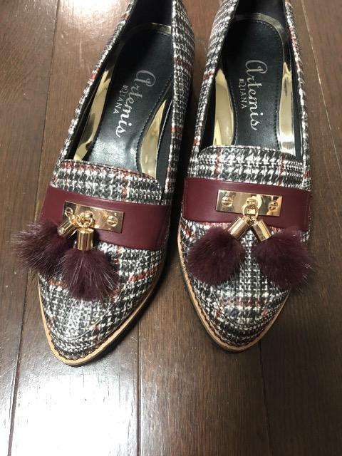 新品ダイアナ artemis by DIANAファータッセルローファー < ブランド  新品ダイアナ artemis by DIANAファータッセルローファー < ブランドの