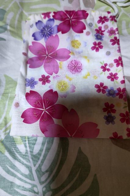 iViN[F~ii|В   LbY/xr[ 