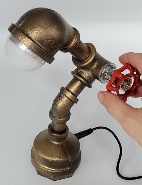 ���������@�V�i�@�����Ǒ�ド�C�g �d�C�X�^���h �� �Ɠd/AV�� 