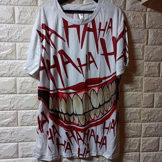 新品★メンズ★大きな口のプリント総柄半袖Tシャツ/M < 男性ファッション  新品★メンズ★大きな口のプリント総柄半袖Tシャツ/M  < 男性ファッションの