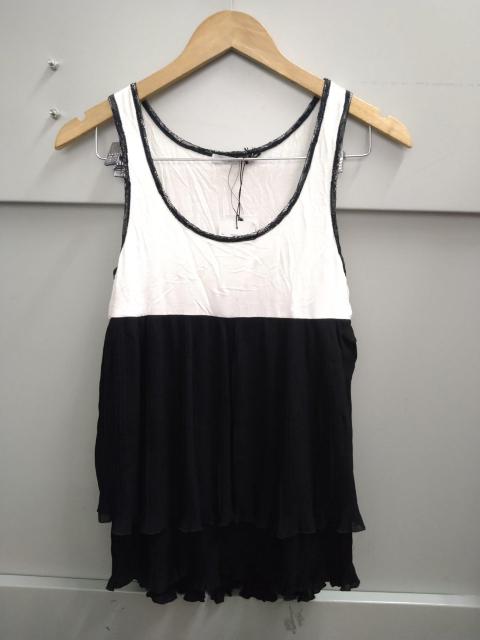 LIP SERVICEoCJ[^N`jbN   uh 