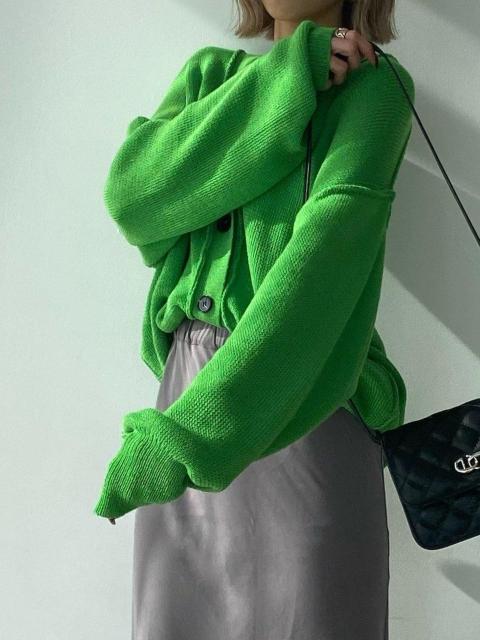 EMODAカーデ★華やかグリーンのオーバーサイズカーデ/タグ付き新品♪ < ブランド EMODAカーデ★華やかグリーンのオーバーサイズカーデ/タグ付き新品♪ < ブランドの