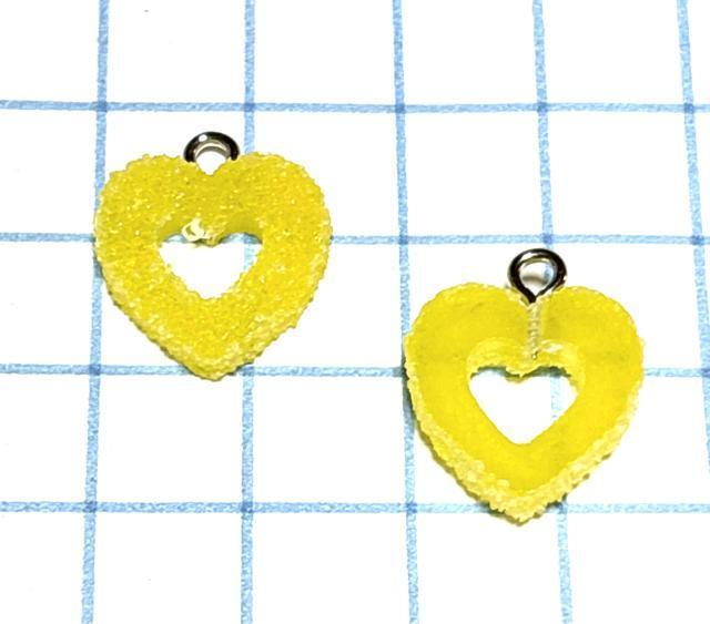 1062 レモン色 ハート型のグミ 2個 スイーツチャーム アクセサリーパーツ お菓子 おやつ 食べ物 キャンディ < ペット/手芸/園芸 1062 レモン色 ハート型のグミ 2個 スイーツチャーム アクセサリーパーツ お菓子 おやつ 食べ物 キャンディ < ペット/手芸/園芸の