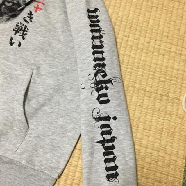 神保町にゃんこ堂・ワル猫ジャパンパーカー。グレーLLサイズ < ブランド 神保町にゃんこ堂・ワル猫ジャパンパーカー。グレーLLサイズ < ブランドの