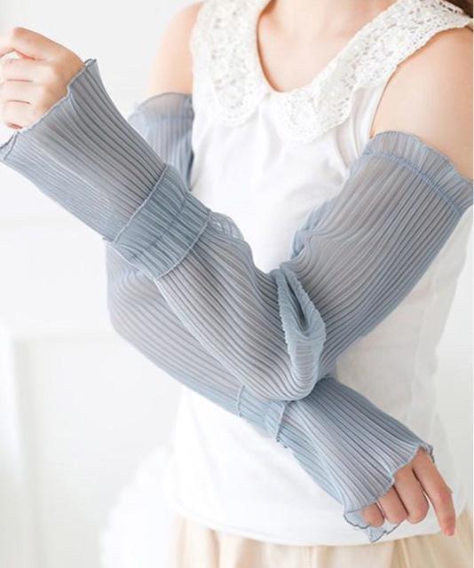 送料無料 新品 プリーツ フリルアームカバー 日焼け防止 < 女性ファッション  送料無料 新品 プリーツ フリルアームカバー 日焼け防止 < 女性ファッションの