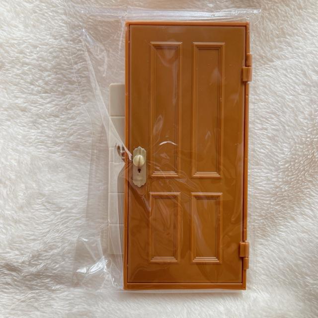 新品 ミニチュア ドアセット ホワイト ブラウン ぬい活 オタ活 インテリア N2m < ホビー 新品 ミニチュア ドアセット ホワイト ブラウン ぬい活 オタ活 インテリア N2m < ホビーの