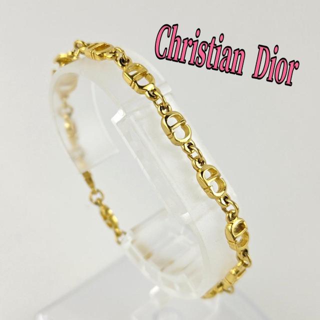 Christian Dior uXbg   uh 