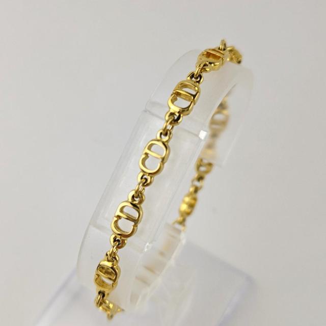 Christian Dior uXbg  uh 